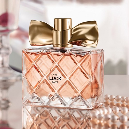Avon LUCK LA VIE EDP Perfume Spray 1.7oz FULL SIZE ~ SEALED ~ NEXT DAY SHIPPING