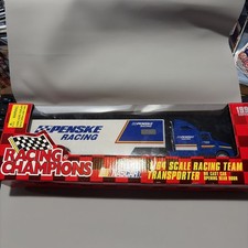 Racing Champions 1:64 NASCAR Penske Racing Team Transporter Diecast Opening Door
