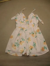 NWT Sienna Sky Size M Womens Floral Lightweight Lined Cami Adjustable Romper 275