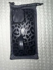 iPhone 15 Pro Max Loopy Case Black Leopard