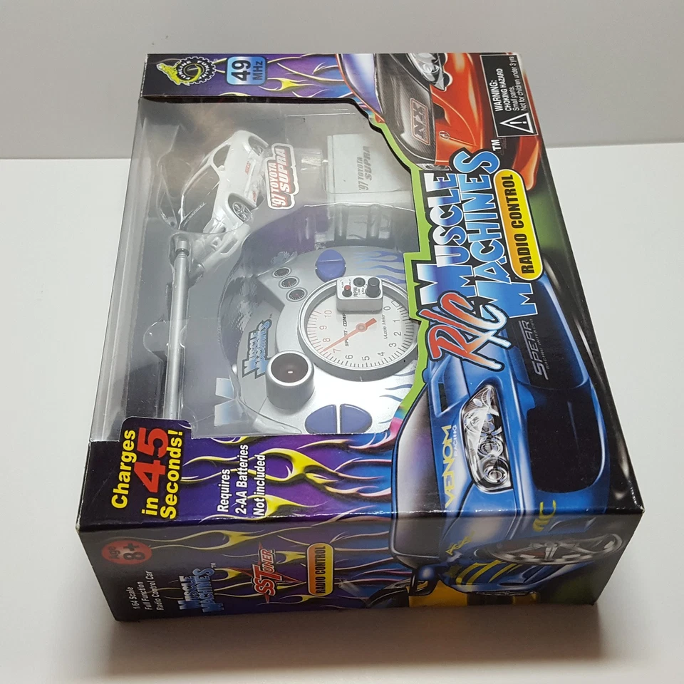 Muscle Machines 1/64 Scale White '97 TOYOTA SUPRA Radio Control R/C Kit - NIB - Image 4 of 4