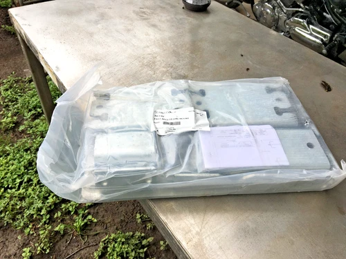 Commscope RR-FA2 Fast Access RRU Mount - NEW IN Original Bag - 1 bag / set