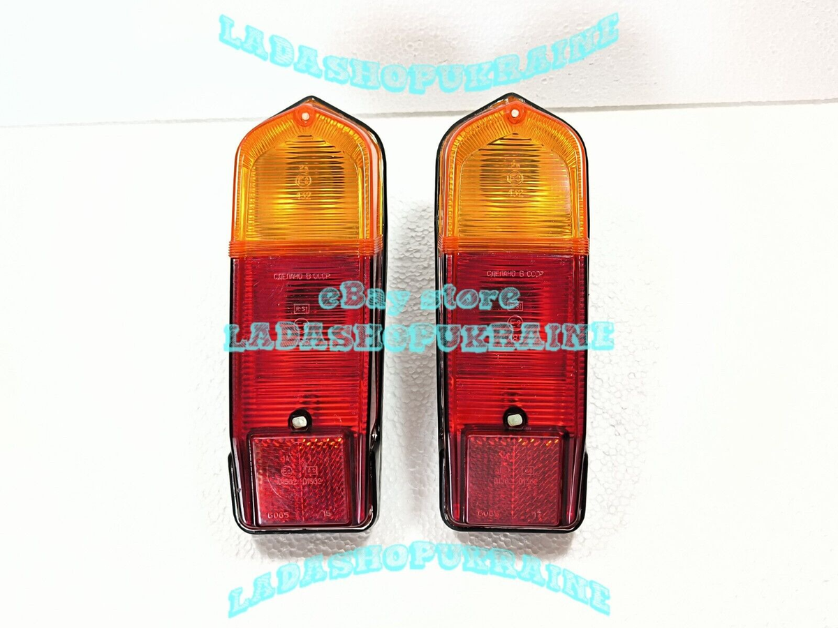 2x PLASTICO PILOTO TRASERO LADA 2102 PLASTIC COMBO REAR TAIL LIGHT