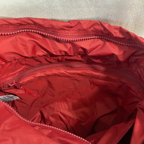 Lands’ End Wanderweight Ultralight Packable Red Puffer Tote Bag - Picture 10 of 15