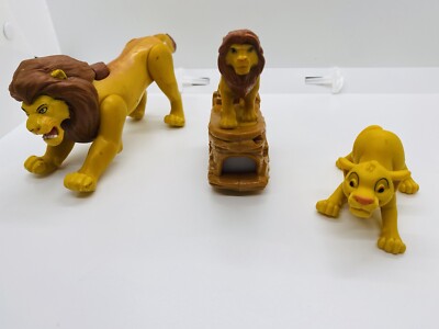 Vintage Lion King: Fighting Action Adult Simba Figure & Young