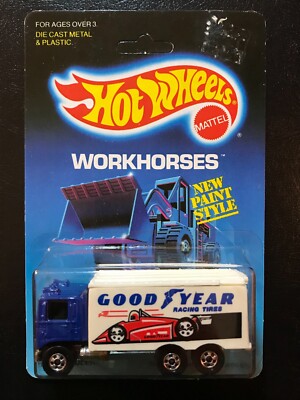 1986 Hot Wheels Workhorses Hiway Hauler Good Year #1565 - Unpunched Card