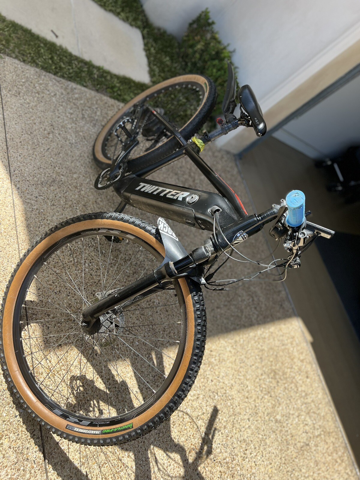 phoenix 27.5 mountain bike