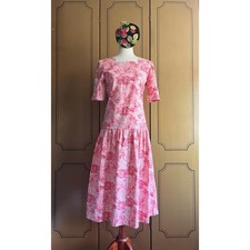 Vintage short sleeves dress with pink flowers, size M