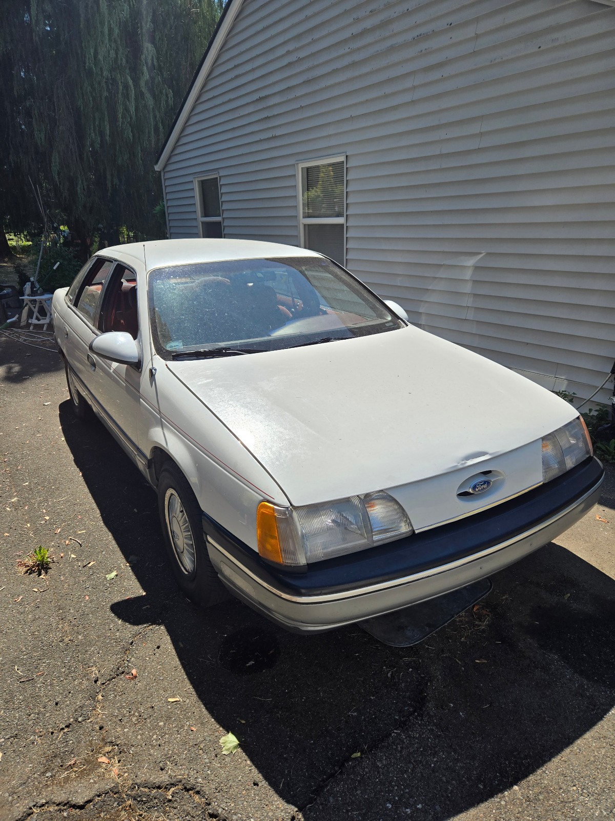 1986 Ford Taurus for sale in Seattle Washington