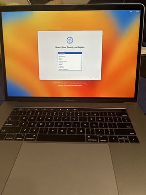 Apple MacBook Pro 15-in 2017 Space Gray/Intel Core i7 512 GB PLEASE READ