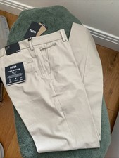 Image of HUGO BOSS P-KAITON_ZIP SLIM FIT PERFORMANCE CHINOS BEIGE SZ 34R BNWT RRP £179❤️