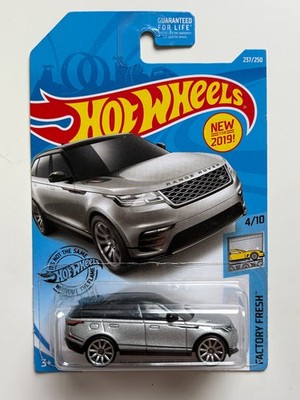 2019 Hot Wheels Range Rover Velar 237/250 - US Case, First Edition