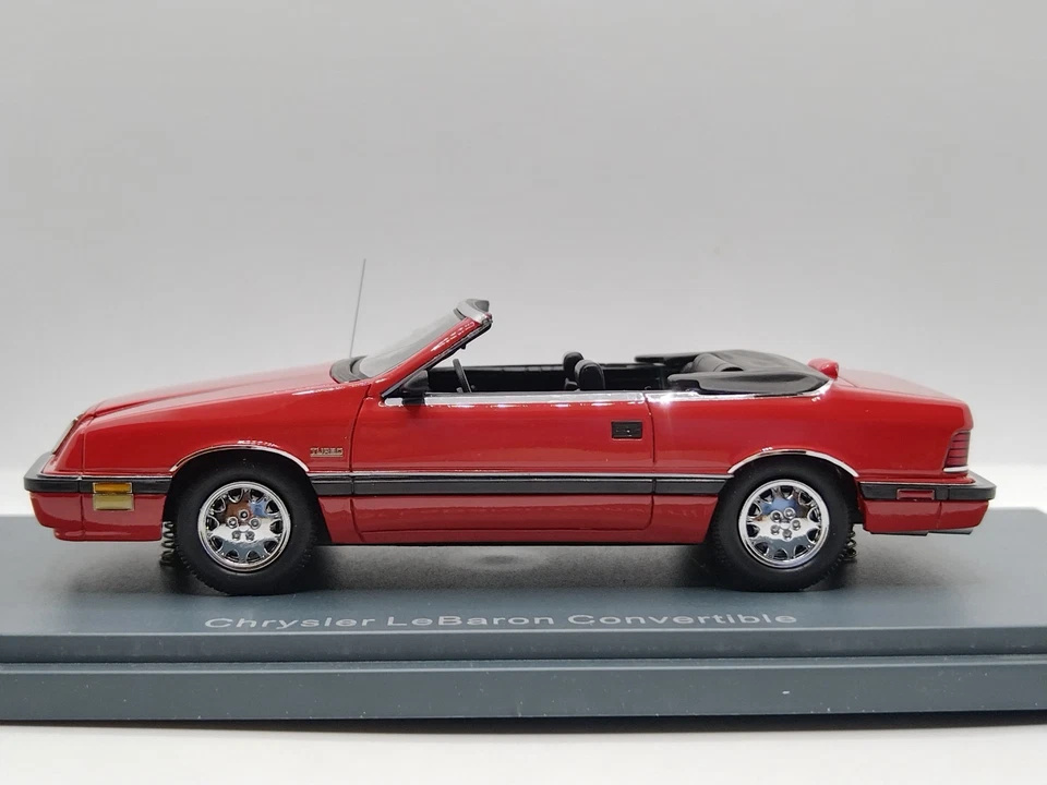 Neo 1/43 Chrysler LeBaron Convertible 1990. Very Rare!  - Image 3 of 4