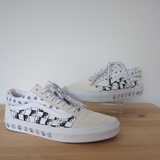 vans pma trainers peace ying yank black and white size 6.5 UK
