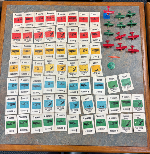 Vintage Dog Fight Board Game - Picture 4 of 5