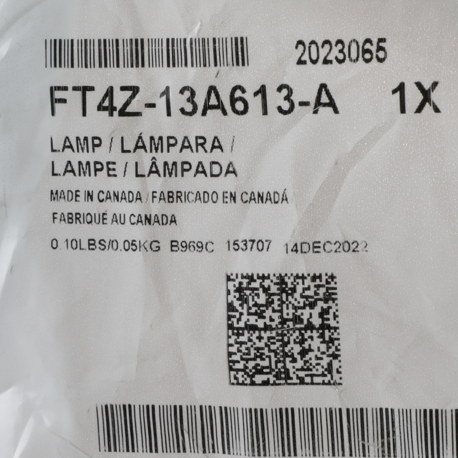 NEW OEM Ford 20152022 Edge Rear High Mount Stop Lamp Assembly FT4Z