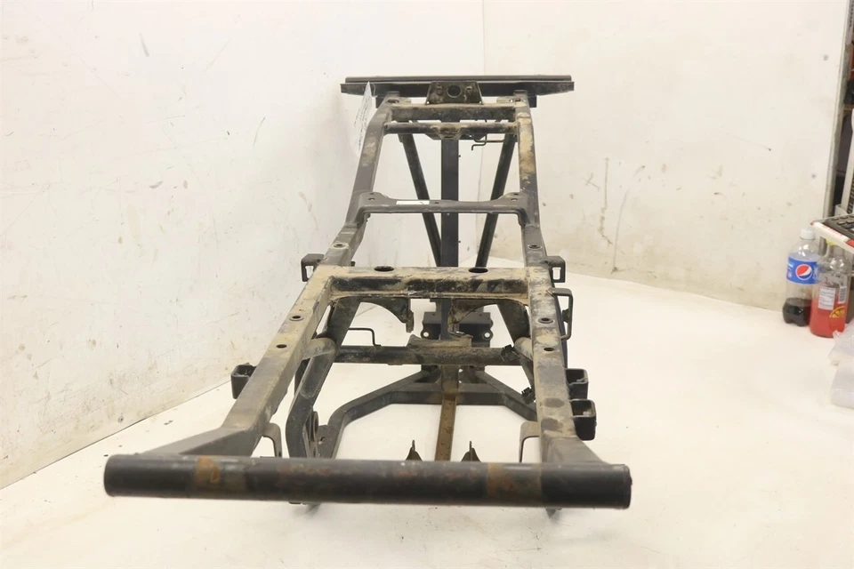 Yamaha Bear Tracker 250 2x4 00 Frame 4XE-F1110-00-00 18563 - Изображение 2 из 4