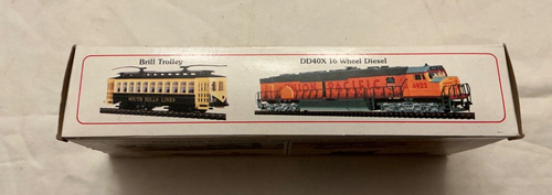 Bachmann HO Scale / Great Northern WOOD STOCK CAR 43-1015-11 NOS / Doors Open - Picture 3 of 14