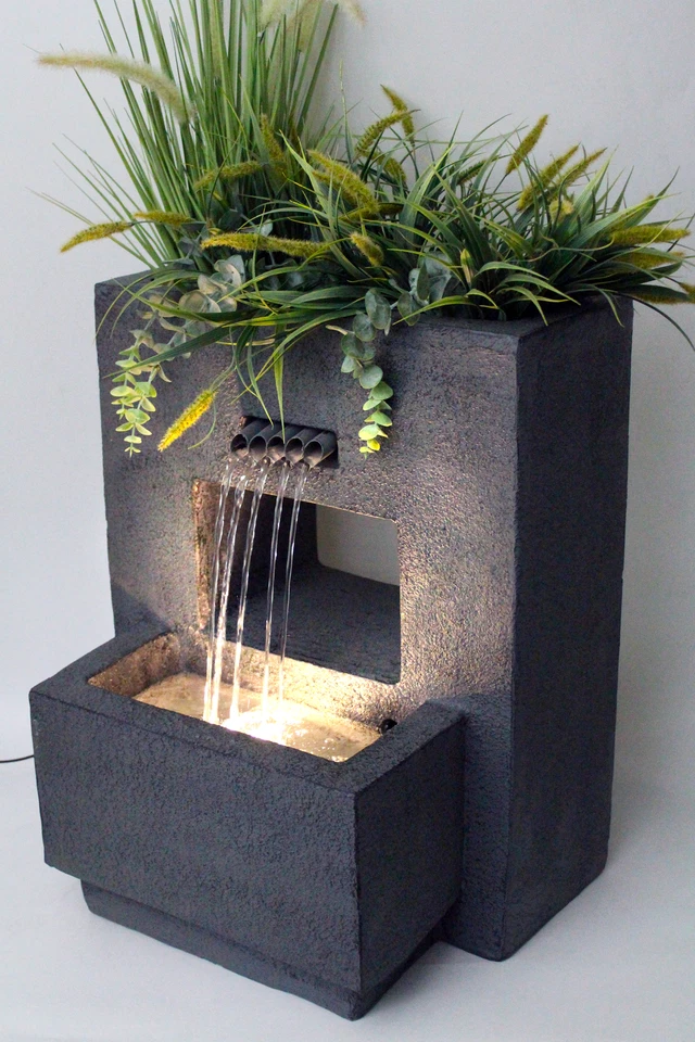 Gartenbrunnen mit Beleuchtung bepflanzbar Betonoptik 57 cm Springbrunnen LED - Bild 2 von 4