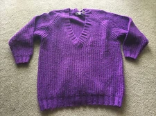 Vintage Sostanza Cable Knit Purple Fuzzy Sweater Low V neck Baggy Loose 90s 80s