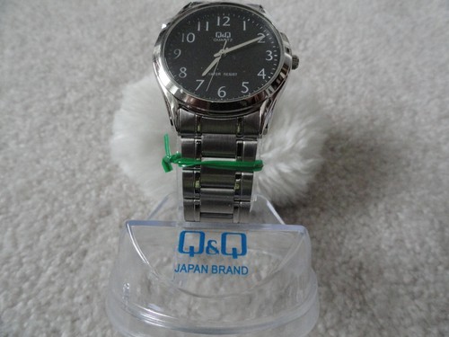 New - Q&Q Quartz Men's Watch - Water Resist - MSRP $54.95 - Picture 3 of 4