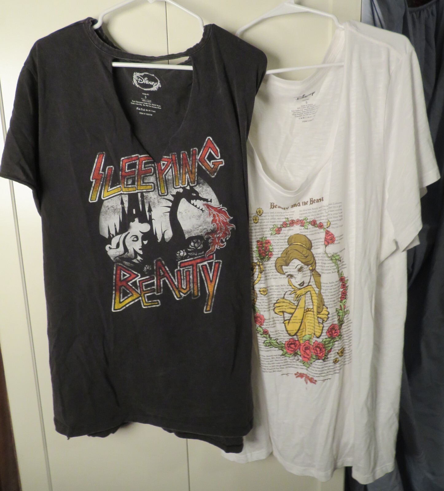 ALTRA T shirt Disney Sleeping Beauty and Belle taglia 5XL