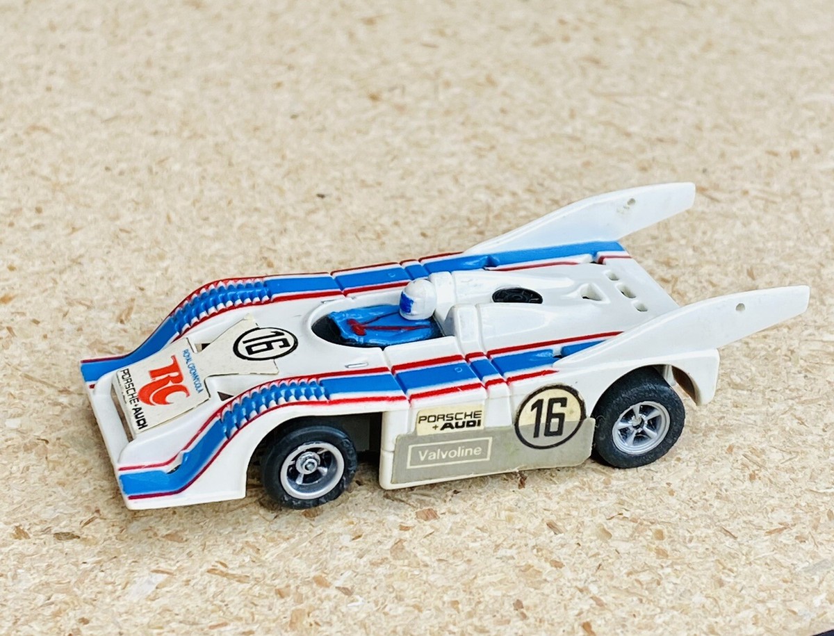Aurora AFX Porsche 917-10K Can Am MAGNATRACTION RC Cola #16 HO Slot Car