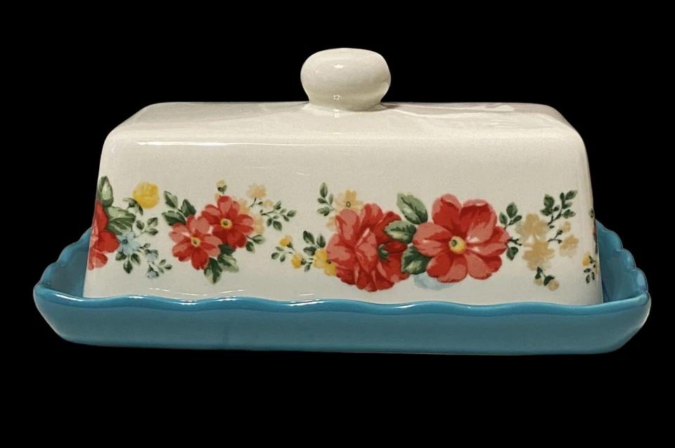 Pioneer Women Stoneware Floral Flowers Lidded Butter Dish Ruffled Tray - Image 2 of 4