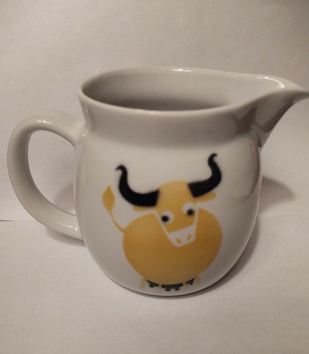 Vintage Arabia Finland MCM Yellow Bull Pitcher Creamer 4.25 - Picture 2 of 10