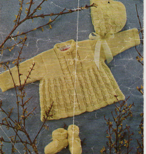 Strickanleitung Kopie 2676.   Baby Mütze Stiefel Strickjacke.   18-20" Brust.