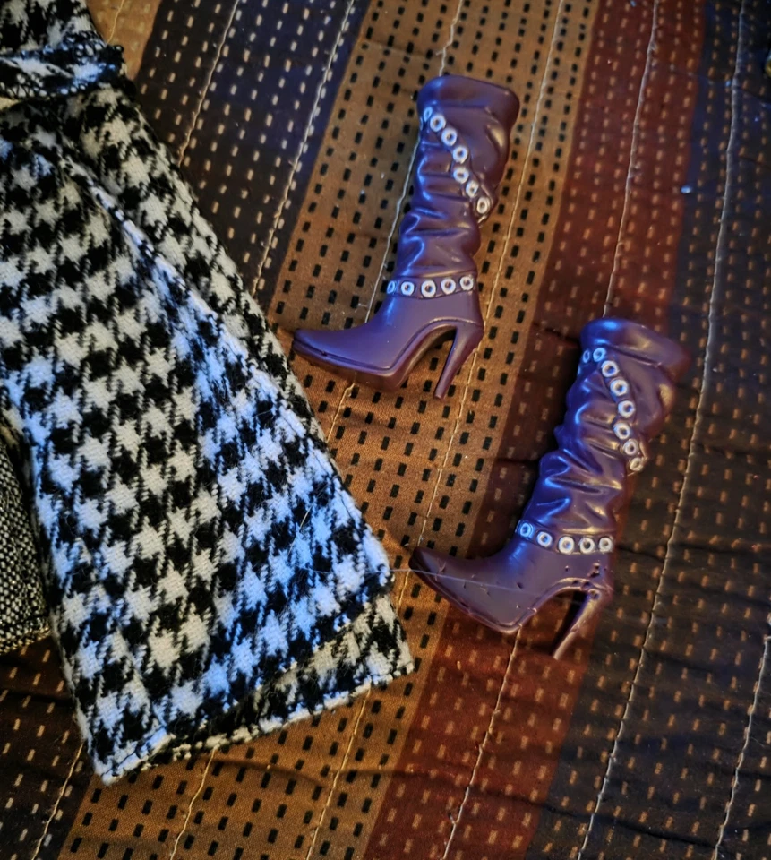 Barbie Doll And Lot Of Handmade Clothes And Unique Boots - Image 3 of 4