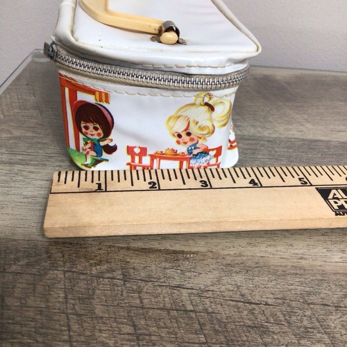 Vintage 1965 Liddle Kiddles Vinyl Zip Doll Carrying Case by Mattel - Picture 13 of 13