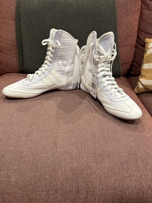 NEW adidas Stella McCartney Rasant V3  Cloud White Gum  Men s Size 9/Wmns 10