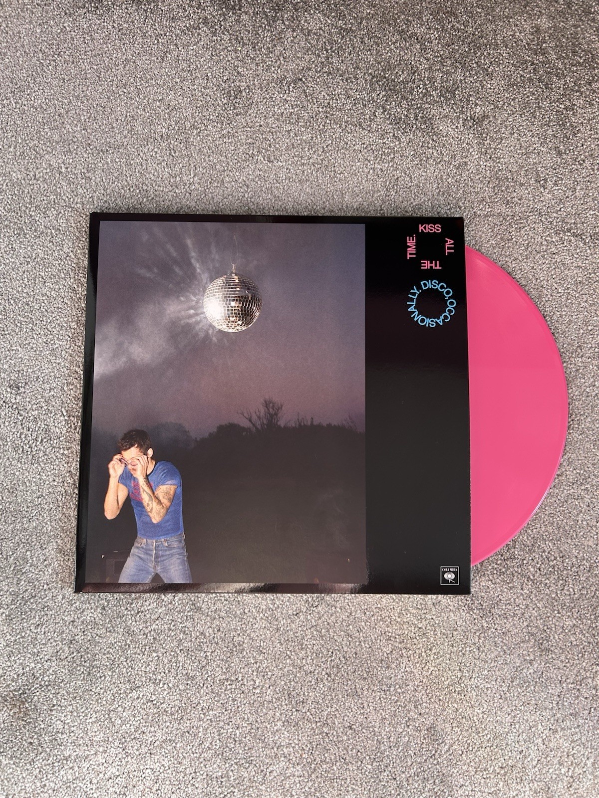 Harry Styles Kiss All The Time. Disco Occasionally. Limited Edition Kiss Vinyl