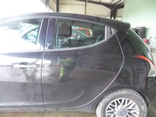 Porte arrière et accessoires Lancia YPSILON