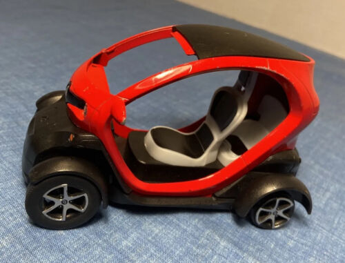 Renault Twizy 1/18 Scale Diecast Model Car by Kinsfun - RED - Picture 10 of 12