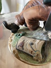 personaggio in porcellana