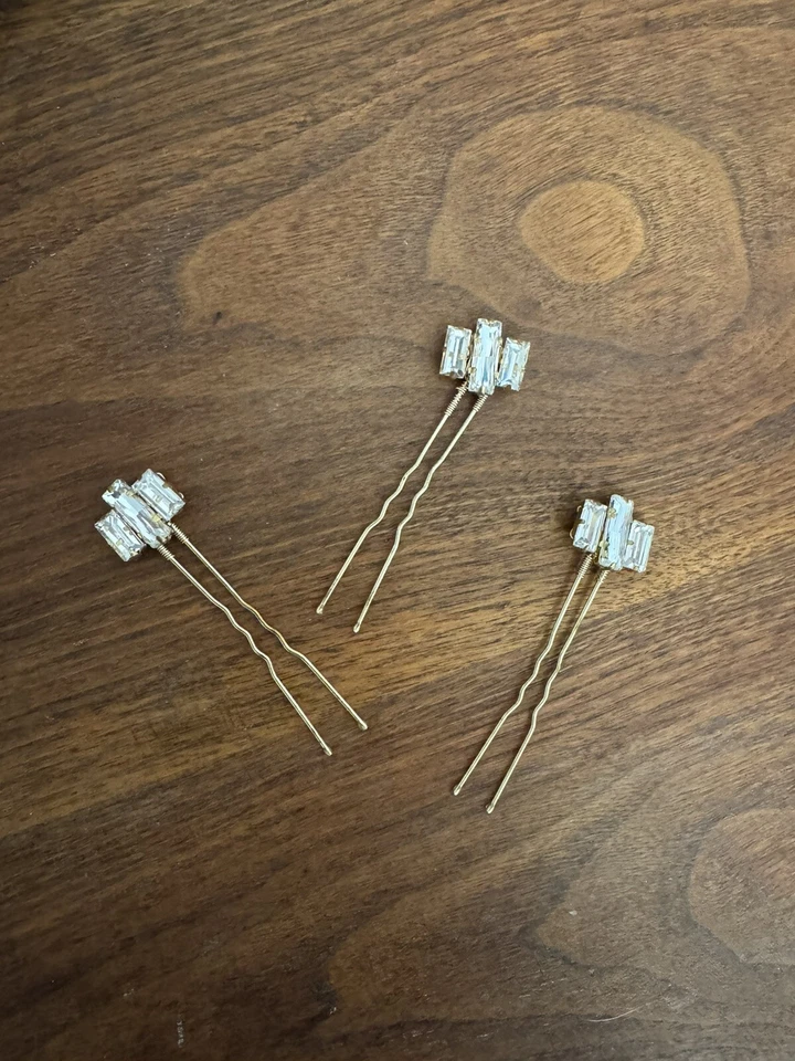 Alfileres para el cabello esmeralda a medida Foto 4 de 4