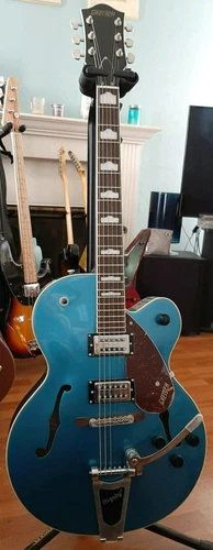 Gretsch Streamliner G2420T 6-String Electric Guitar Bigsby & New Fender Bag XLNT