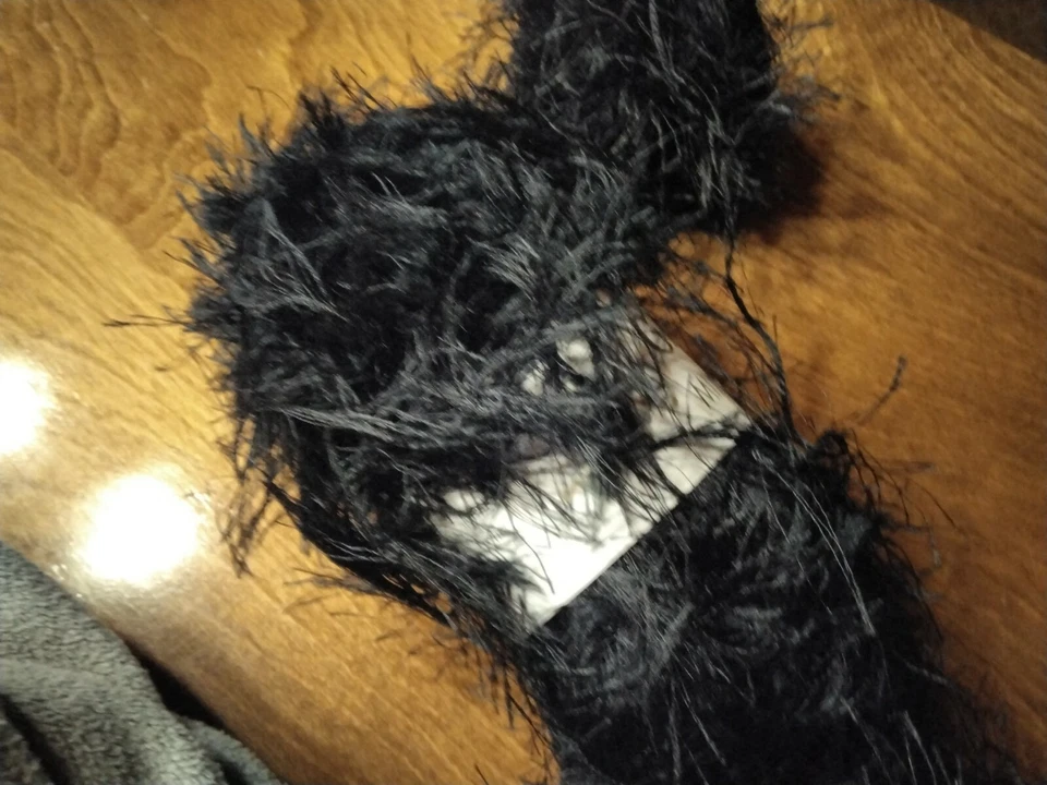 Hilo de fibra mixta Gala poliéster acrílico negro Foto 3 de 4