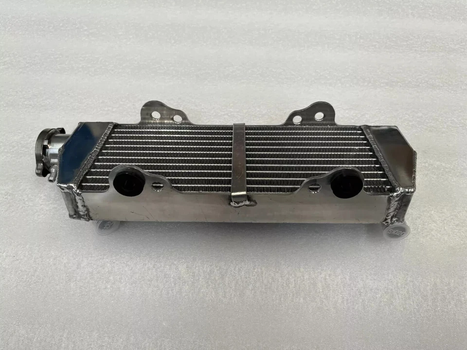 Radiador derecho para KTM 125/200/250/300 SX 1998-2007/EXC/MXC/XC-W 99 00 01 02 Foto 2 de 2