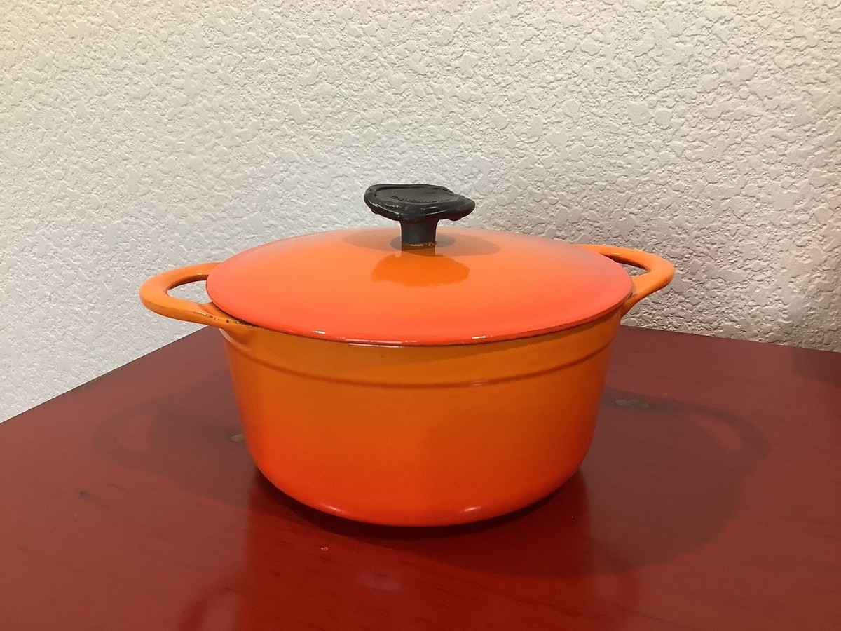 VINTAGE COUSANCES #16 Enameled Cast Iron Sauce Pan Pot Orange Made