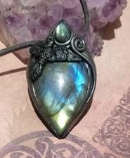 Black Raven Necklace Wiccan Jewelry Crow Goth Dark Goddess Witch Jewelry Gifts.