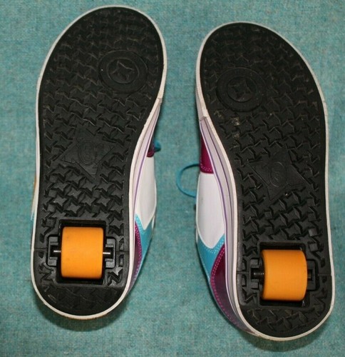 Heelys UK Size 3 Suitable for Girls. In Very Good Condition. - Picture 2 of 9