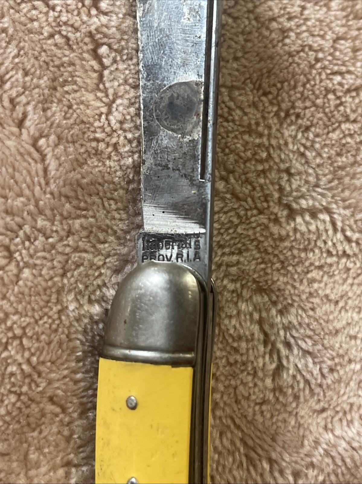 Vintage Imperial Folding Fishing Knife Prov. R.I. USA . Pearl