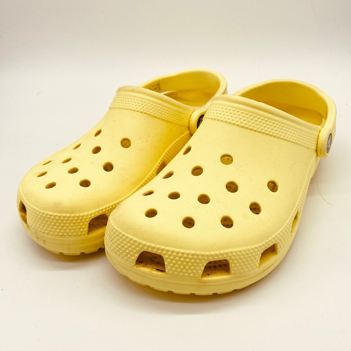 Crocs Neon Yellow Unisex Classic Clogs Women's Size 8 Men 6 Rubber