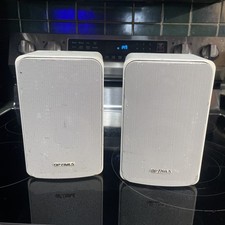 Pair Realistic Optimus Pro 7 White 7  4.5" Bookshelf Speakers Model 40-2058