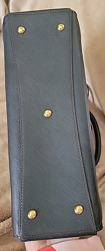 MCM Nuovo Saffanio große schwarze Leder-Umhängetasche mit drei Fächern und Echtheitszertifikat - Bild 6 von 7