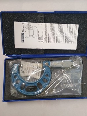 Fowler 1-2'' Outside Micrometer 52-253-102-1 Plastic Case Broken