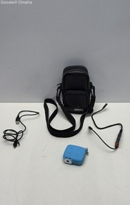 Brookstone Keychain Projector 317995 w/Case UNTESTED!!! FOR PARTS OR REPAIR!!!
